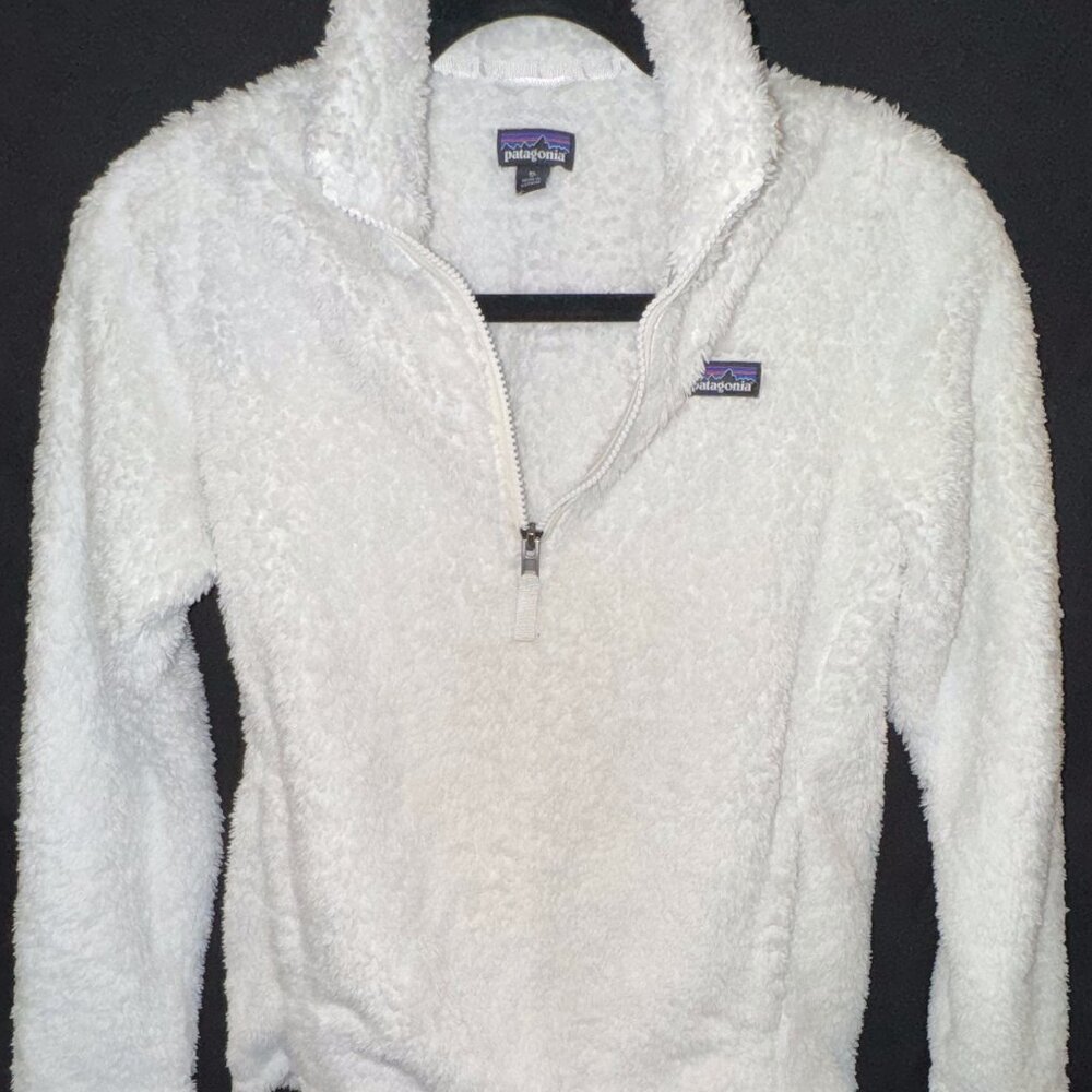 White Fleece Patagonia Quarter Zip